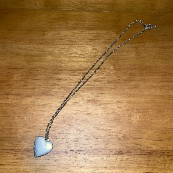 Silver Heart Necklace - Picture 1 of 4